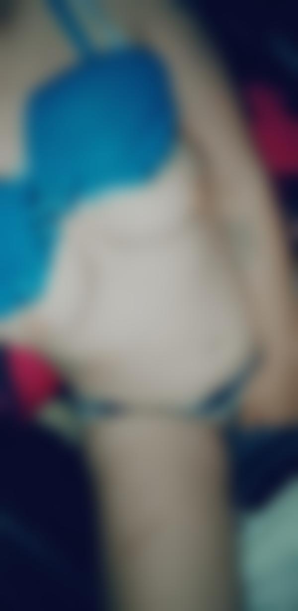 Lækker brunette søger hyggelig date i Herning