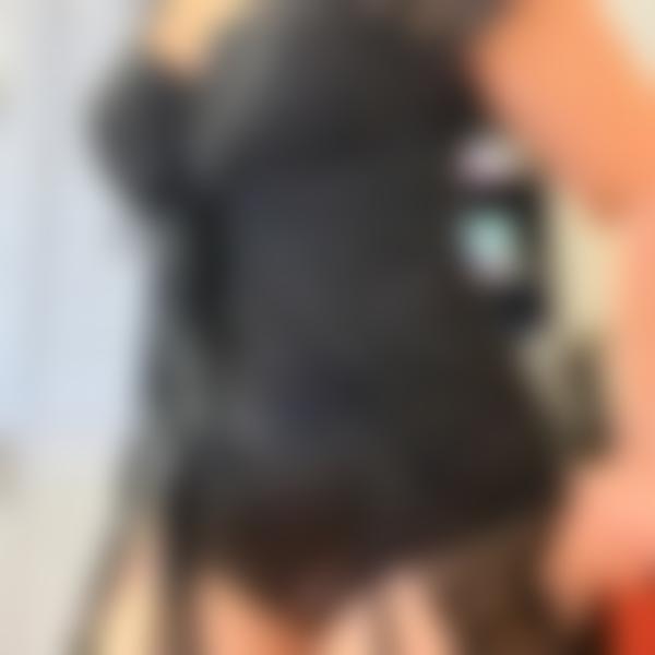 Fmurebisex, smuk moden biseksuel til mænd, kvinder og par i Odense