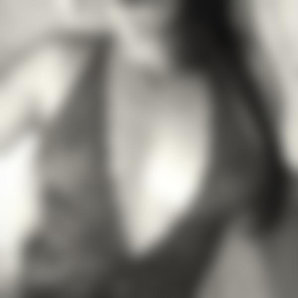 Enlig kvinde i aften i Horsens