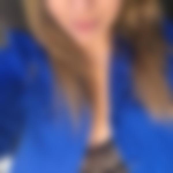 Sexyetcaline, Enlig kvinde søger trøst med et hot sexdate i Aarhus