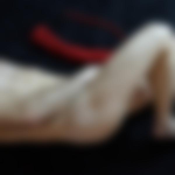 Newsoumise19ans, nybegynder-underdanig til erfaren herre i København