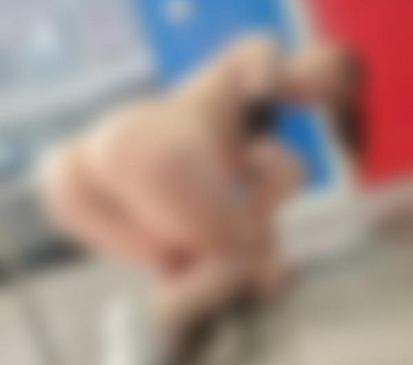 Lækker, hvem vil kneppe mig grundigt? I Hørsholm