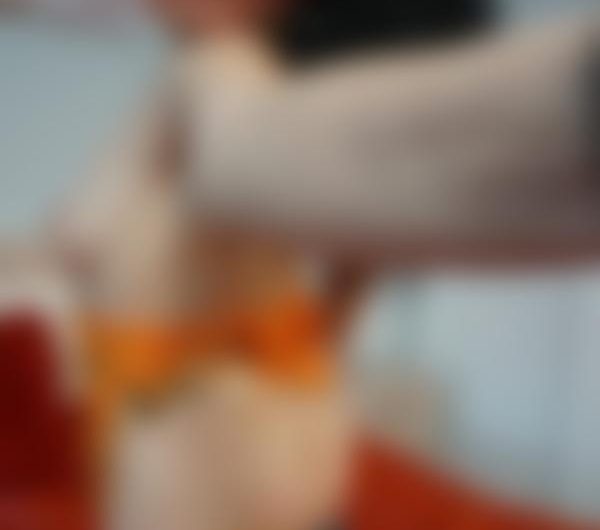 Melysse, ikke klar til en gangbang endnu, men okay med en trekant i København