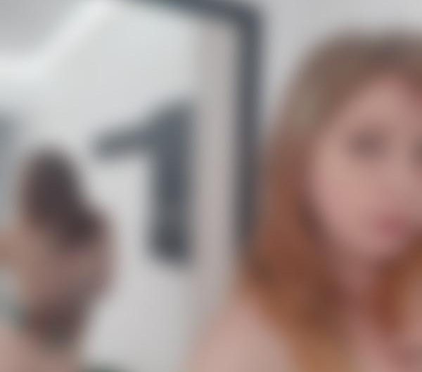 Together61, Seriøst, er der ikke en eneste mand i Alençon, der er god nok til et hurtigt knald? I København