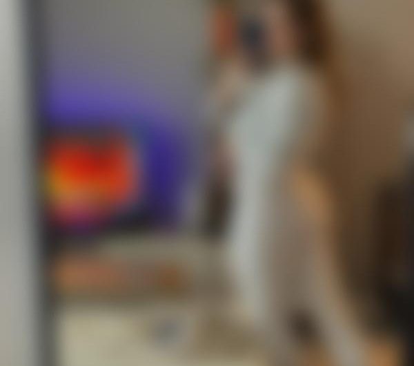 Bellelisa, smuk kvinde med flotte former søger moden, høflig mand i København