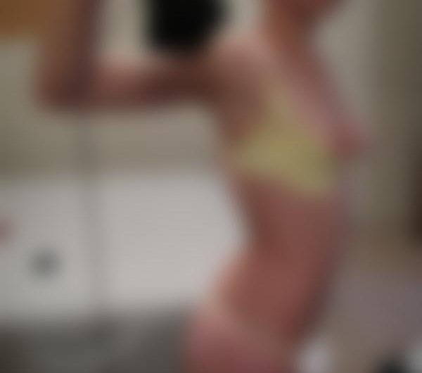 Dann et trekantforhold med et ungt par i København