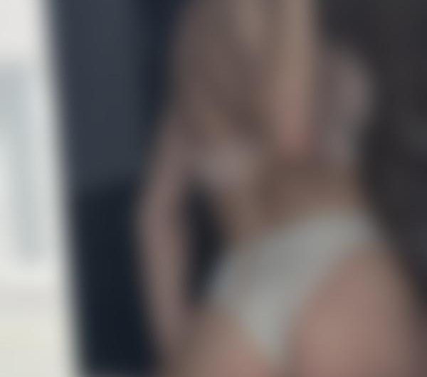 Clara, genert, men uden tabuer på i Taastrup