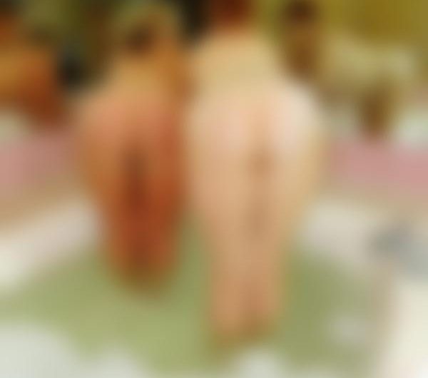 Vilaine-epouse, mor til en velopdragen familie, kommer ud af skabet! i Helsingør