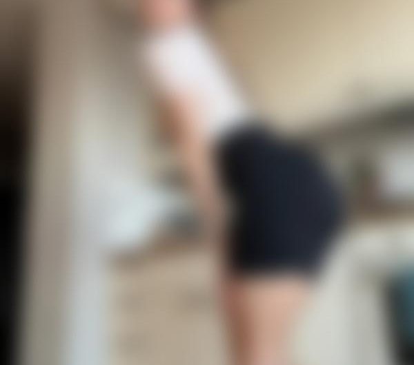 Boucheavieux, jeg er en lille luder til gamle mænd! I Herning