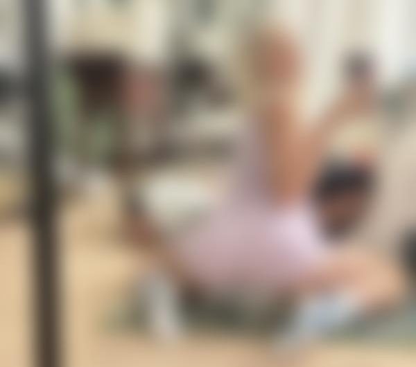 Cindyadultere, utro kone i Créteil søger smukke unge mænd mellem 20 og 40 år i Taastrup