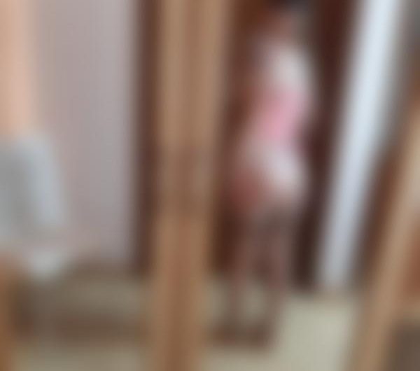 Lauradunord, sød brun studerende til frække stævnemøder i Næstved