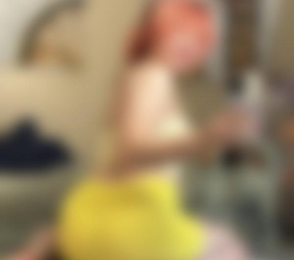 Lucie, søger kvindepar til min kærestes fødselsdag i Køge