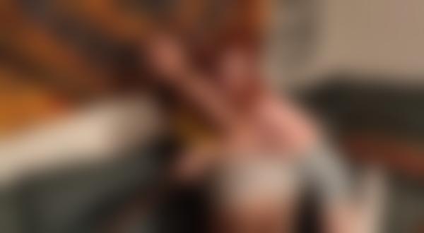 Fleurbisex, biseksuel på udkig efter frække dates med en anden pige i Næstved