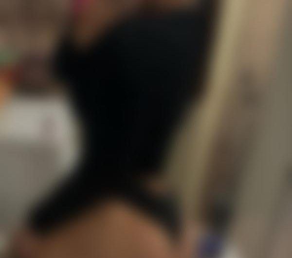 Gretta, pige der ikke er genert, søger seksuelle møder i Aalborg