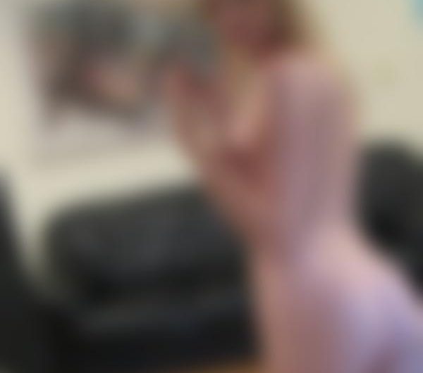 Møde kvinde eller par i Næstved