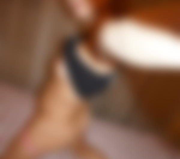 Aline, 36 år, moden kvinde søger ung og fræk fyr i Odense