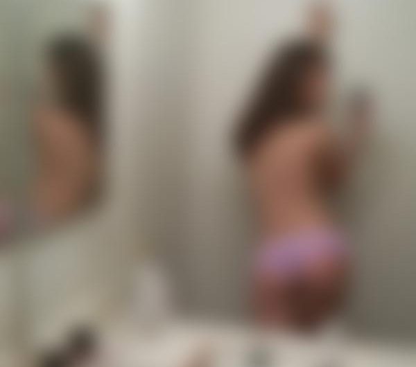 Tendresalope, moden kvinde der elsker doggy i København