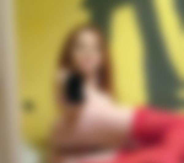 Sexyfatale64, lille model til store, muskuløse og mandlige mænd i Køge