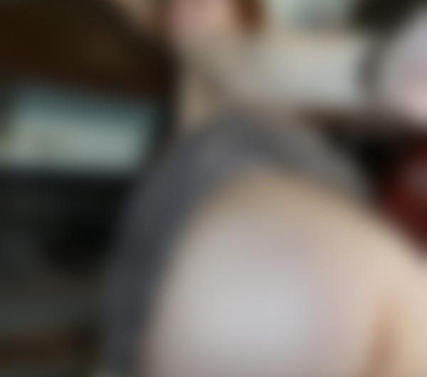 Balancedu41, stor brunette, udstillingsdygtig og fræk til fræk date i København