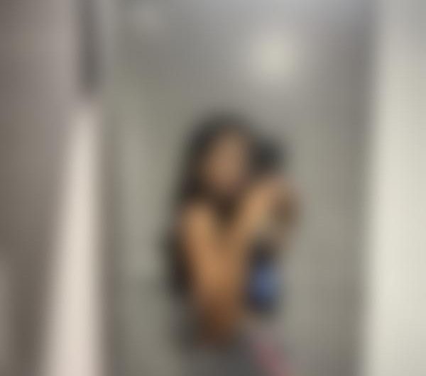 Bombalatina, brun latinabombe til frække møder i Helsingør